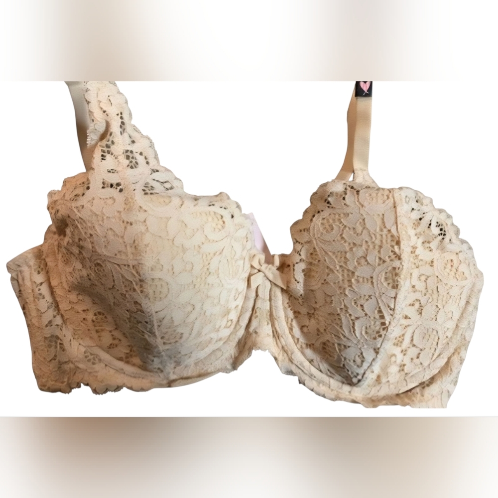 Vicotoria's Secret Body by Victoria Lined Demi Bra 34DDD, 34F